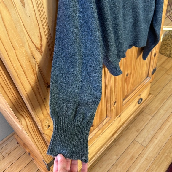a‎ new day Sweater V-Neck Gray Pullover Women's Size Small - Picture 5 of 5